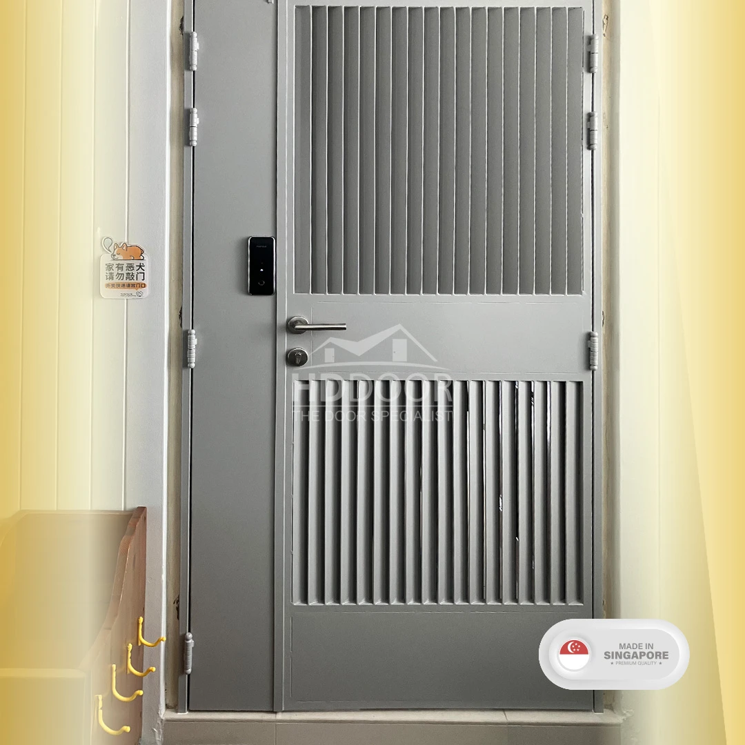 Privacy Gate with Bottom panel